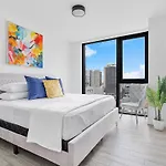 X Lounge IV - High-Rise With Rooftop Pool In Downtown Miami